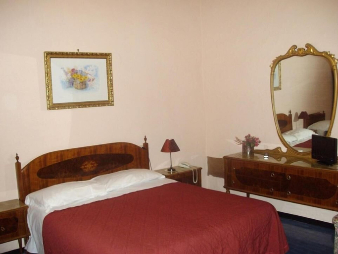 Bedroom 4, Anna, Perugia