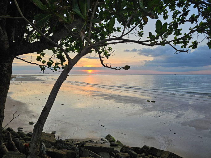 Others 3, Badungun Seaside View, Kuala Penyu
