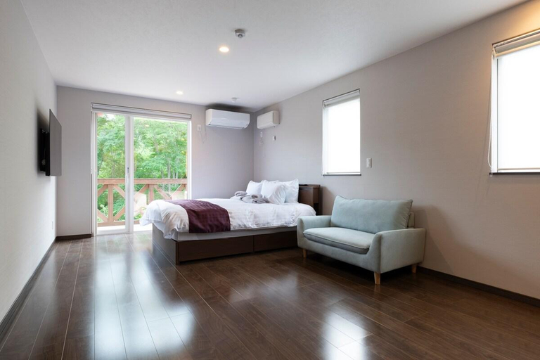 Bedroom 4, Furano Lookout / 1 chalet for rent / Room Only, Nakafurano