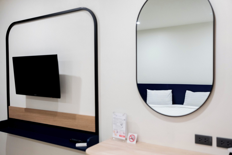 Bathroom 8