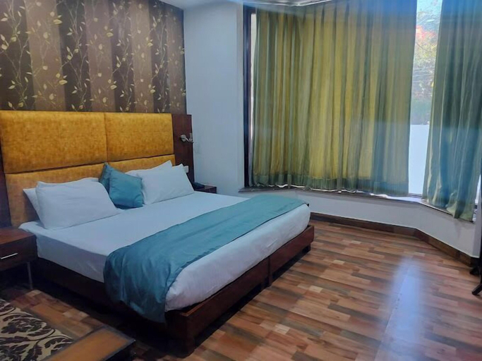 Bedroom 3, The Venessa Hotel, Gurgaon