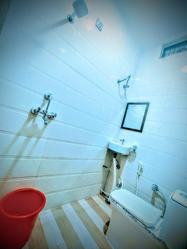 Bathroom 4, BRiJWAS DHAM, Mathura