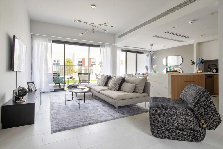 Others 4, Contemporary 3BR + Maid's Room Villa w/ Backyard!, Dubai