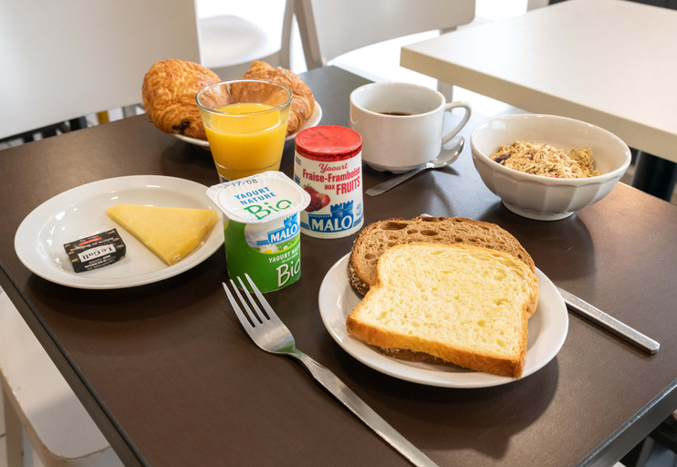 Food & Drinks 5, B&B Hotel Evreux, Eure