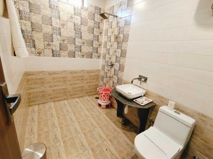 Bathroom 3, Moonlight Nature Resort & Swimming Pool, Jaisalmer