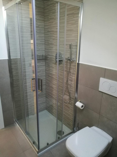 Bathroom 2, EDO'S HOME, Varese