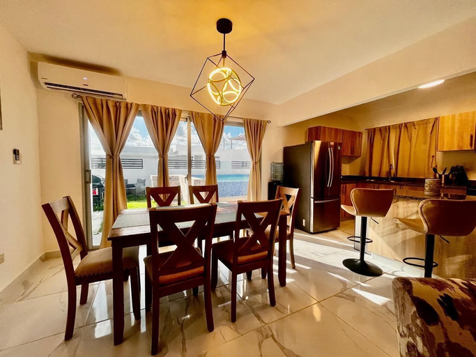 Food & Drinks, 4BR 14 pax Twin Villa-Bbq & private pool, Salvaleon de Higuey