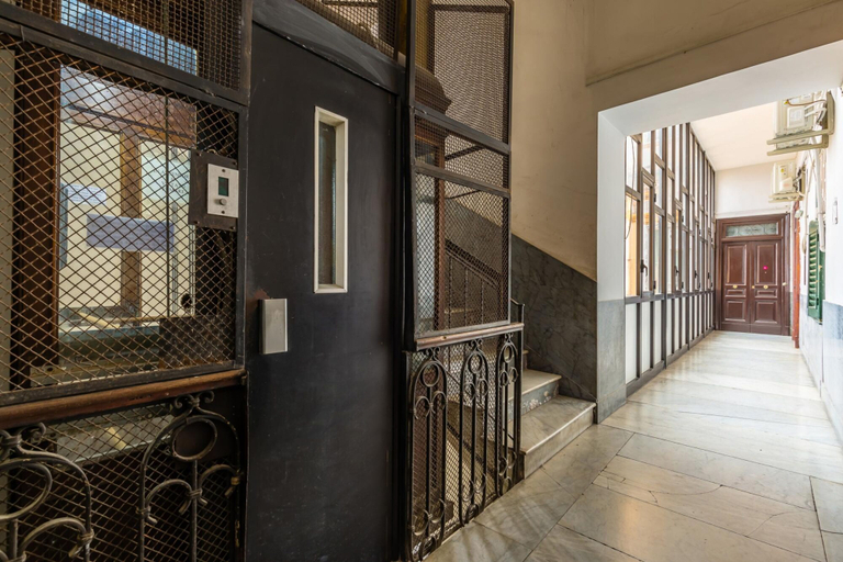Room 2, Maria s Bright Flat by Wonderful Italy - Duomo 2, Napoli