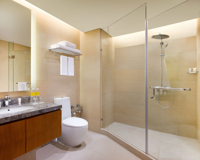 Bathroom 26