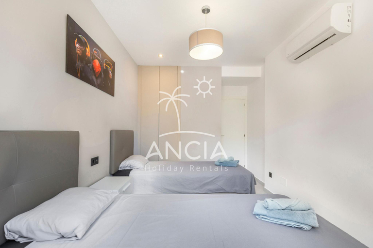 Bedroom 2, Casa Juan in Guardamar, Alicante