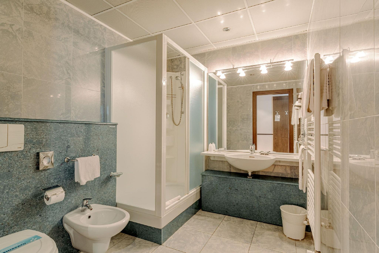 Bathroom 5