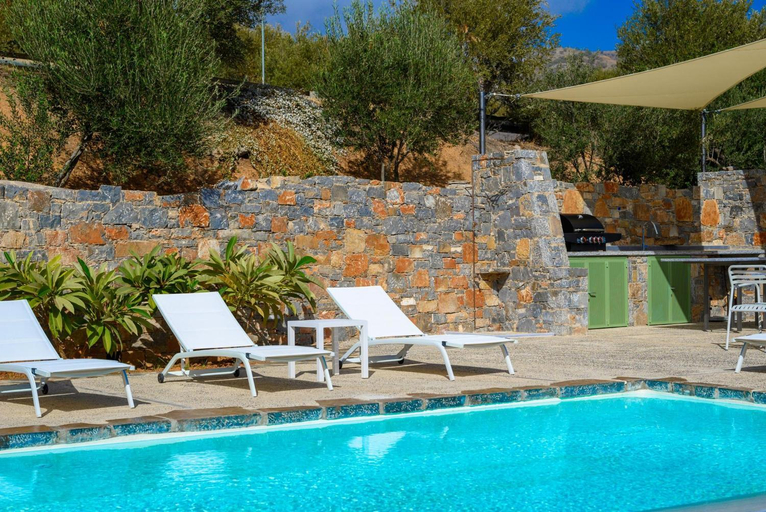 Others 5, Roots Suites in Crete, Crete