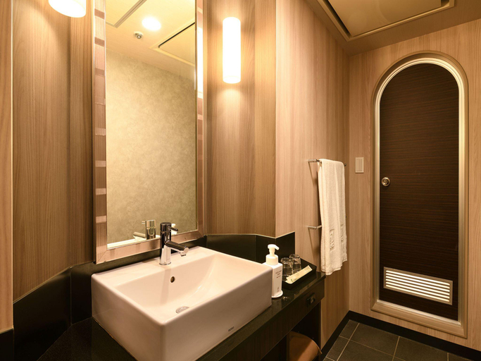 Bathroom 6