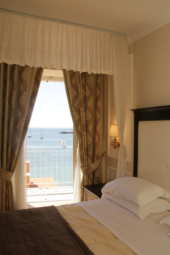 Bedroom 13