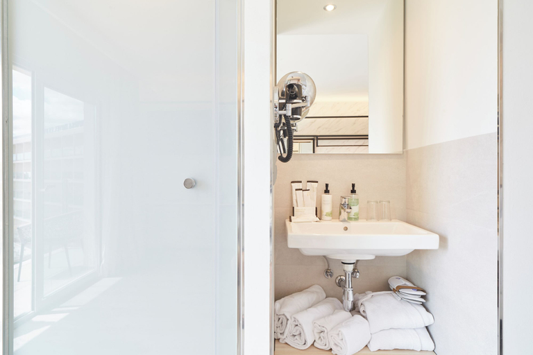 Bathroom 5, Invisa Hotel Es Pla - Adults Only, Baleares