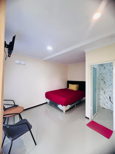 Bedroom 30