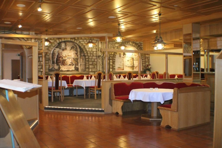 Food & Drinks 4, Zur Kaiserpfalz, Burgenlandkreis