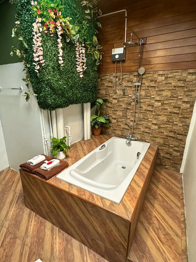 Bathroom 4, Baan Chiang Maan, Muang Chiang Mai