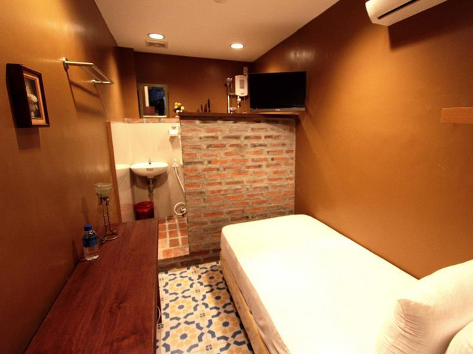 Bedroom 3, Ragtime Suites, Dagupan City