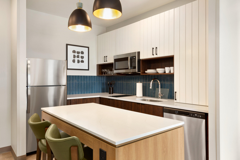 Dining Room 10