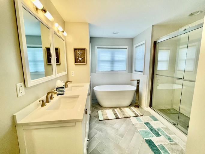 Bathroom 3, Brooklyn Avenue 24D, Sussex