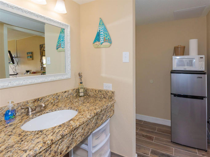 Bathroom 4, Laguna Reef 116 - The Heron Room, Aransas