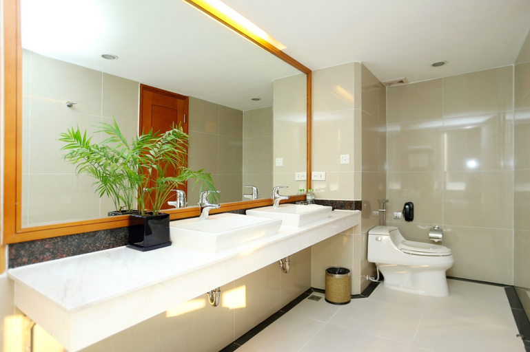 Bathroom 5, La Casa Hanoi Hotel, Hai Bà Trưng