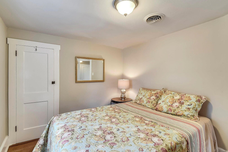 Bedroom 3, Laurel Street 108, Sussex