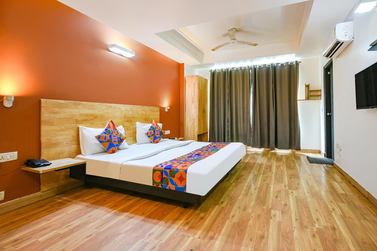 Bedroom 3, Via La Serene NFC, Delhi