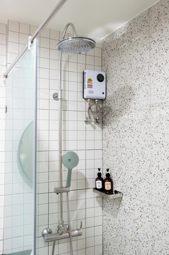 Bathroom 3