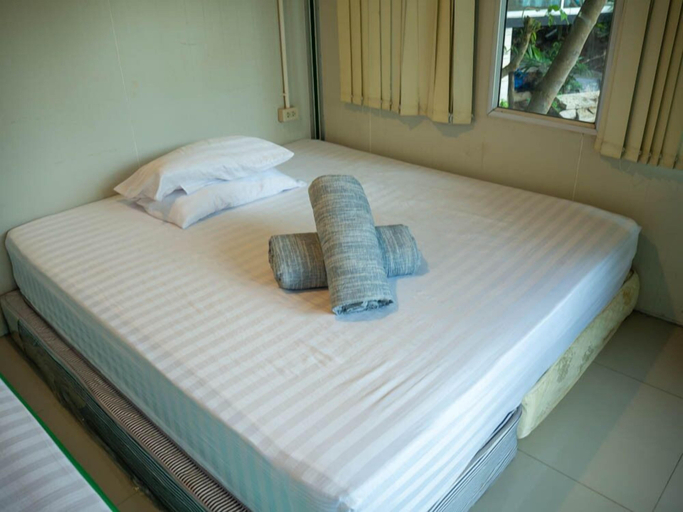 Bedroom 2, Beach Box Resort, Muang Rayong