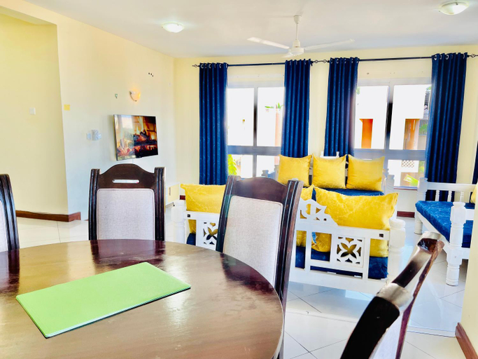 Others 4, Elna's Nyali - Work & Unwind - Pool, Sea Views, AC & Fast Wi-Fi, Nyali