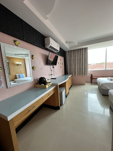 Others 5, Tuscany hotel by skypark, Bang Klam
