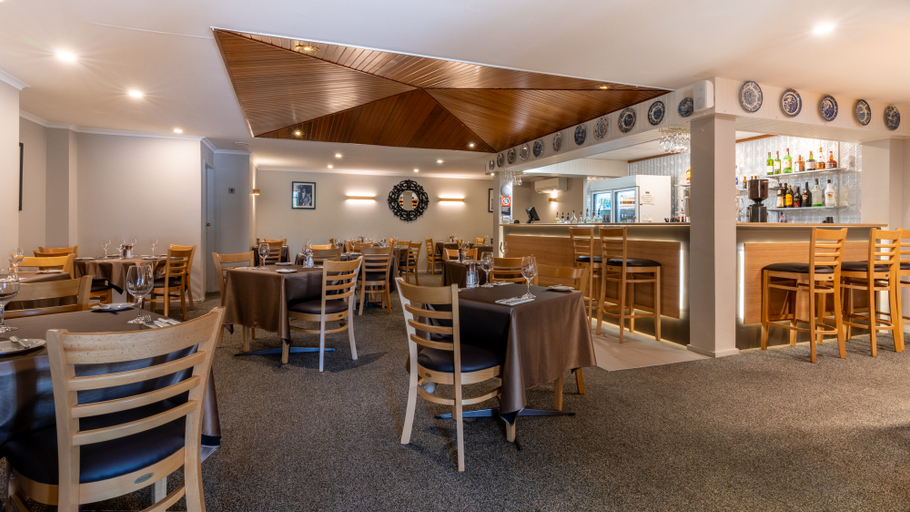 Food & Drinks 5, Posthouse Motor Lodge, Goulburn Mulwaree - Goulburn