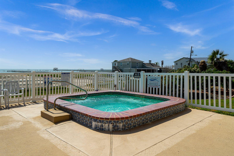 Others 5, Laguna Reef 212 - Shore 2 Please, Aransas