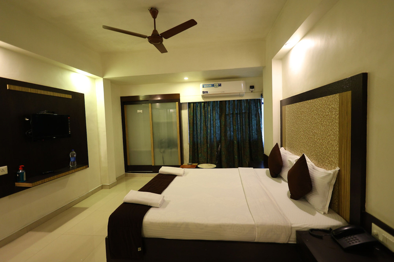 Bedroom 13