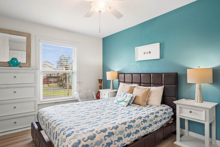 Bedroom 2, Sea Breeze Escape, Nueces