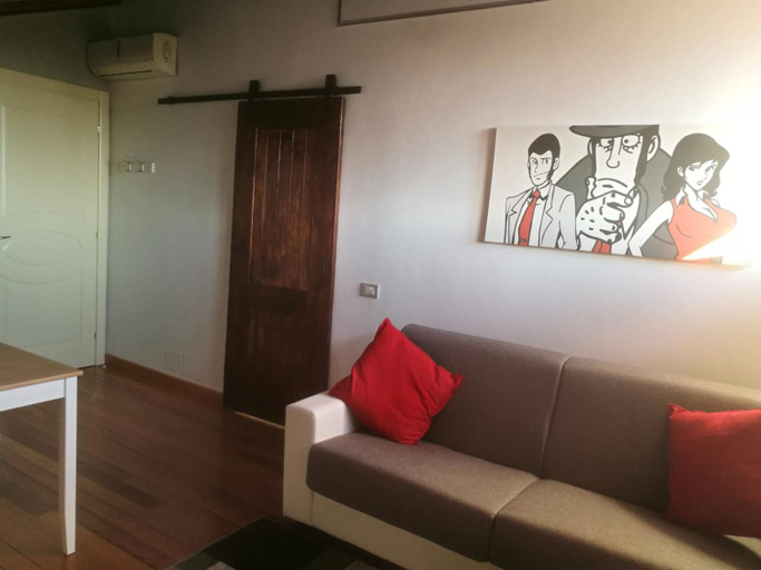 Others 3, EDO'S HOME, Varese