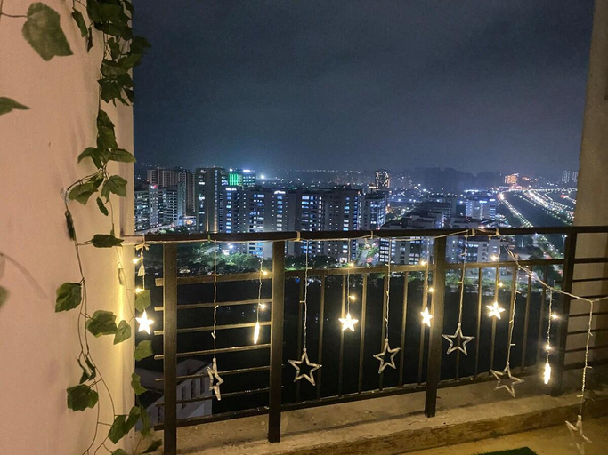 Others 3, Your comfort stay with Skyvibe 26th floor, Gautam Buddha Nagar