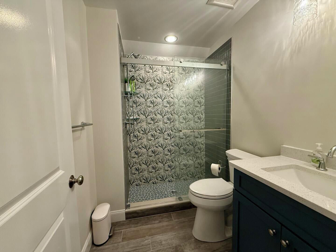 Bathroom 3, Schooner Drive 33521, Sussex