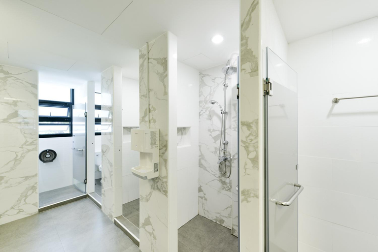 Bathroom 4