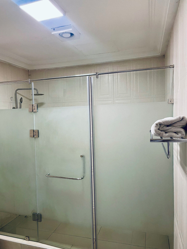 Bathroom 3, Aklin Hotel and Resorts, Accra
