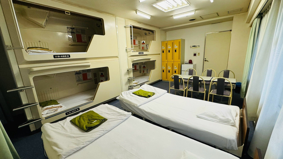 Bedroom 4, Men's only Capsule Hotel Asahi Plaza Shinsaibashi, Osaka