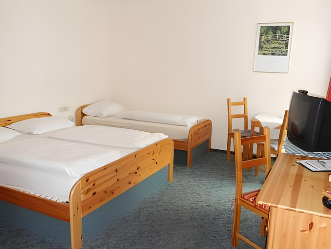 Bedroom 9