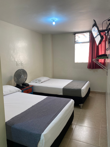 Bedroom 3, Hotel Conquistadores, Medellín