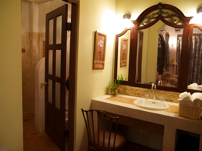 Bathroom 4, Ken Ting Tuscany Resort, Pingtung