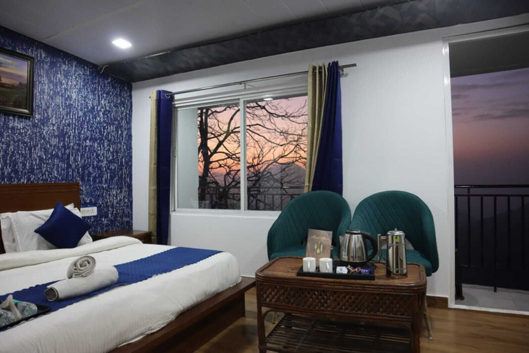 Bedroom 5, Hotel Everest Highland by Krishiv, Dehradun