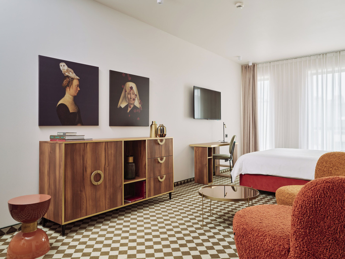 Bedroom 25