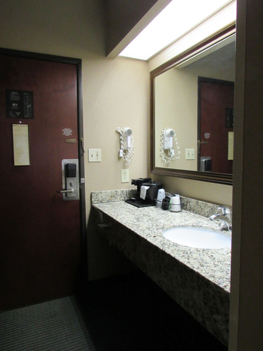 Bathroom 25