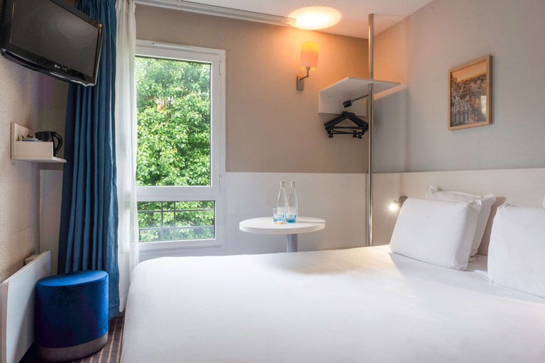 Bedroom 3, Kyriad Dieppe - Saint Aubin Sur Scie, Seine-Maritime